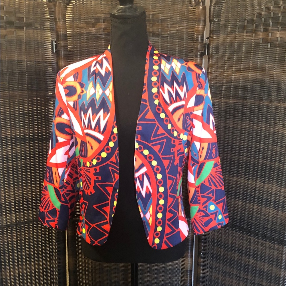 Colorful Women's Blazer with Bold Pattern